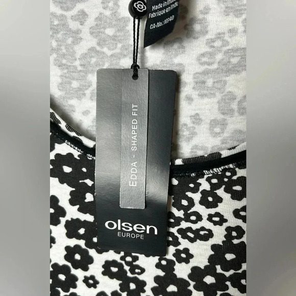 NWT  Olsen Europe XL ,100 cotton ,long sleeve , ditzy floral top. Scoop neckline - Picture 8 of 10
